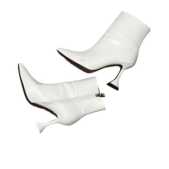 AMINA MUADDI Giorgia Leather Flared Heel Ankle Boots White 40 US Size 10 - Picture 4 of 16